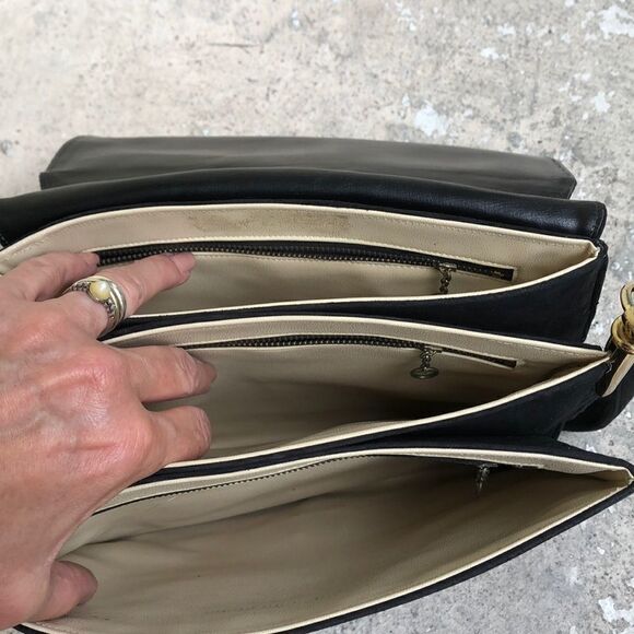 Vintage suede bag - Picture 5 of 8